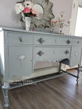 dixie belle chalk mineral paint  manatee gray furniture