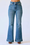 Judy Blue Petite flare medium blue