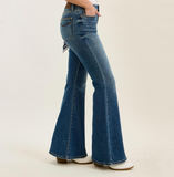 side view of judy blue jeans with flare
