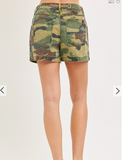 Risen Slouchy Camo shorts