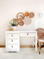 Dixie Belle Cotton Chalk Paint